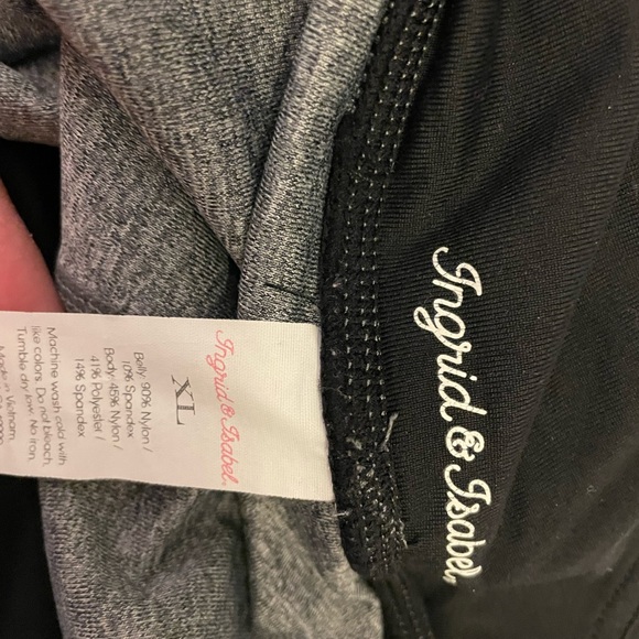 Ingrid & Isabel maternity Gray and Black Leggings - Picture 4 of 4